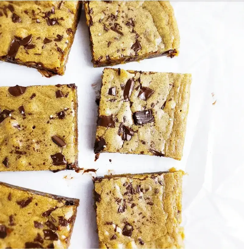 Chewy Blondie