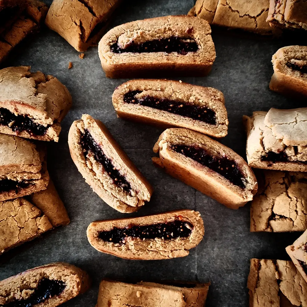 fig newtons- Homemade Fig Newtons Homemade fig newtons soft cookie bars — Sugar Face Bakes