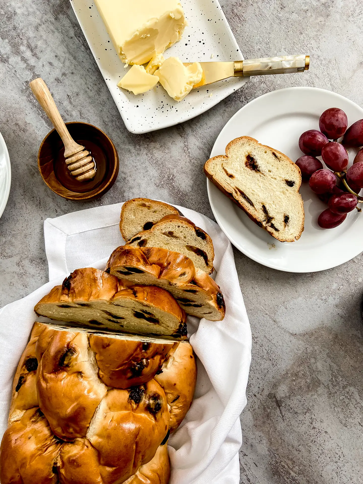 challah bread- Easy Challah Bread Golden challah bread with sesame seeds