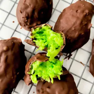 homemade mounds bar- Homemade Mounds Bar Copycat Mounds with Coconut and Chocolate