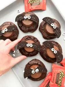 Reese’s Bat Halloween Brownie Cookies