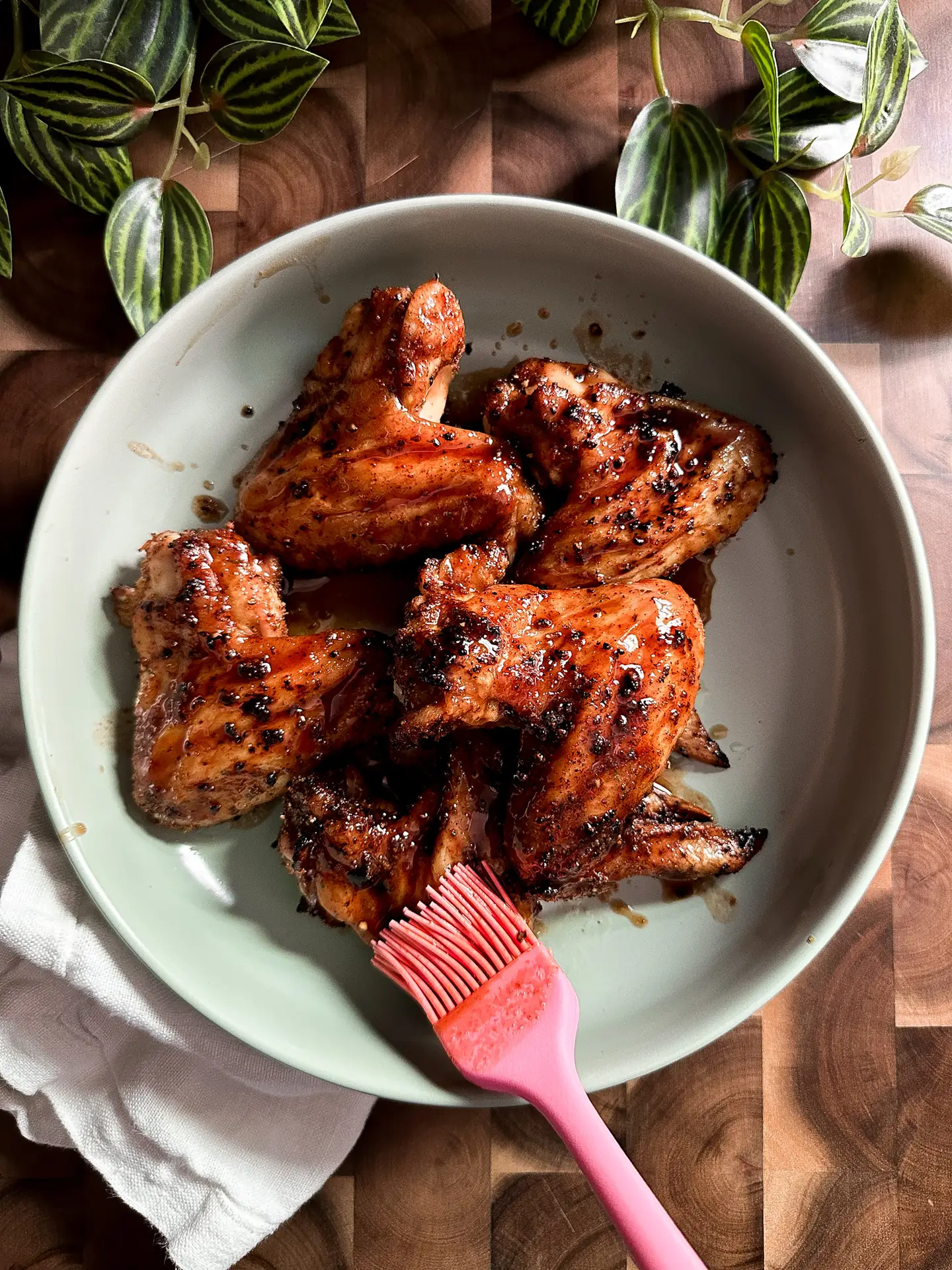 oven baked chicken wings- Crispy Oven Baked Chicken Wings Crispy oven baked chicken wings golden — Sugar Face Bakes