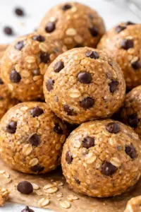 The best high protein peanut butter protein balls that are gluten-free, no-bake, and naturally sweetened. A quick, healthy snack that’s perfect for kids and meal prep.