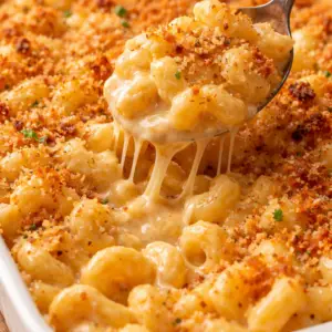 baked mac and cheese- Creamy Baked Mac and Cheese Creamy macaroni and cheese close-up